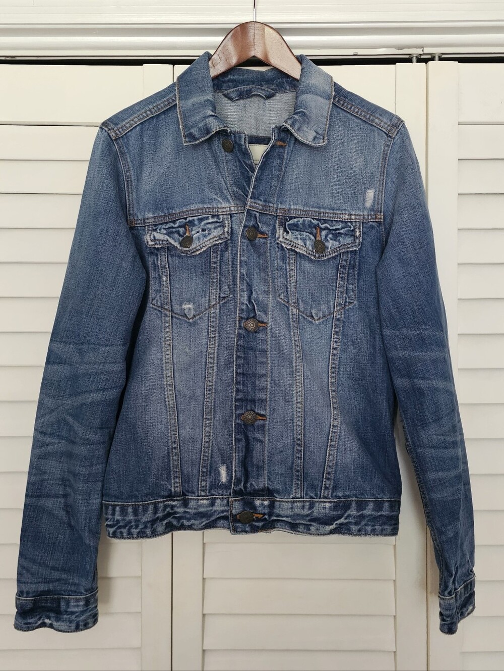 Hollister Jean Jacket Size Mens M Blue Denim Distressed Button Front Streetwear